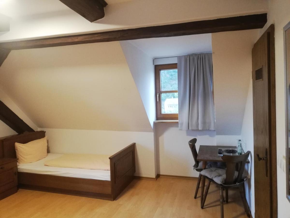 Gaststaette Liebl Wiesent Exterior foto